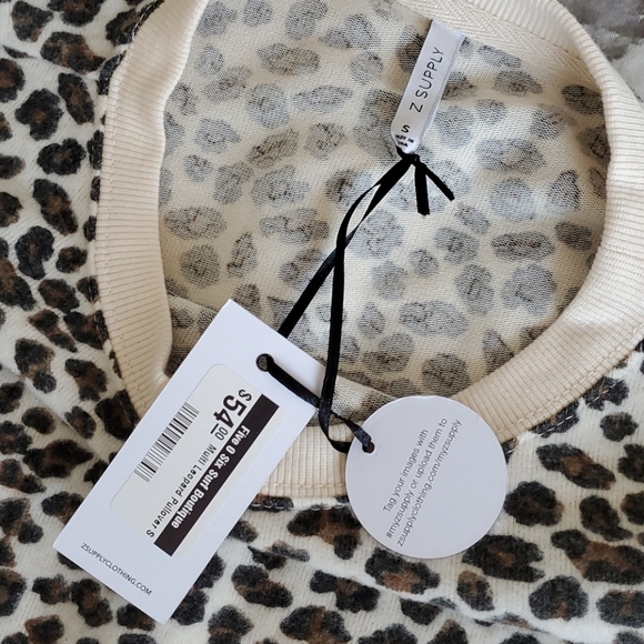 Cheetah Print Z Supply top - Picture 3 of 6